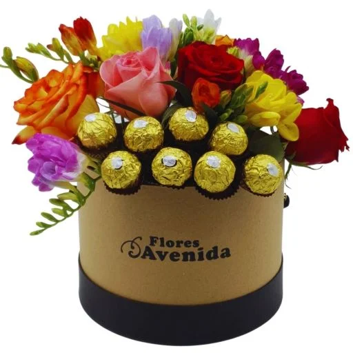 Caja pote con rosas flores de estacion y bombones de chocolate